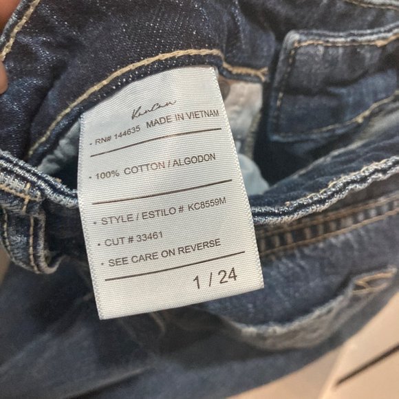 Kancan hi-rise distressed raw hem jeans 24 or 1 - Picture 4 of 11